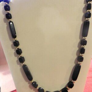 VINTAGE TRIFARI BLACK & GOLD 24" LUCITE NECKLACE